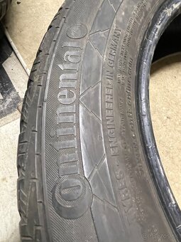 Continental 215/60 R17C zimné - 2