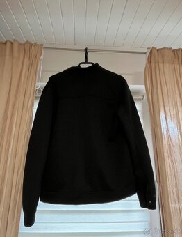 Predám čiernu mikinu značky Reserved - 2