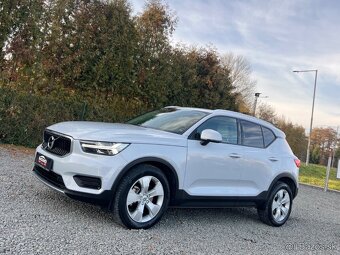 Volvo XC40 D3 Momentum AWD A/T - 2
