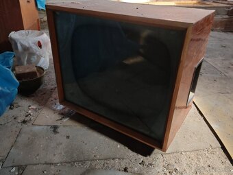 Starý televízor - 2