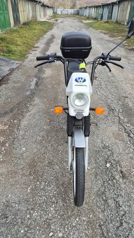 Manet korado 2kw ...5300km - 2