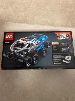 Lego Technic 42090 - 2