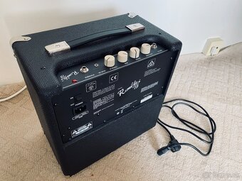 Basové kombo Fender Rumble 15 - 2