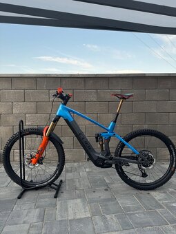 Cube stereo hybrid 160 Actionteam 750 - 2