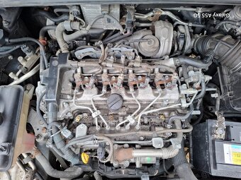 Toyota rav4 2,2dcat motor 130kw 177ps - 2