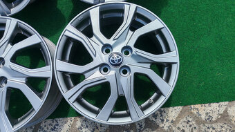 4x100 R16 --- TOYOTA YARIS - 2