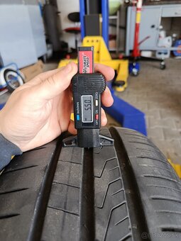 Predám letné pneu Hankook Kinergy 205/60 R16 - 2