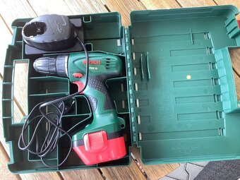 Predam aku. vrtačku utahovačku Bosch PSR12 - 2