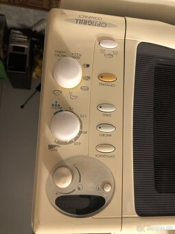 Kvalitná francúzka mikrovlnka Moulinex Optigrill Y57 za 30e - 2