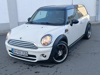 Mini Cooper Clubman 1.6D - 2