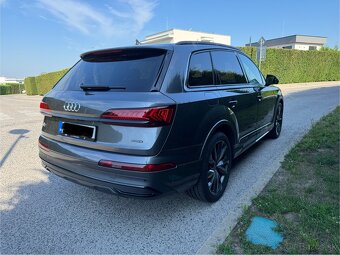 Audi Q7 50TDI Quattro 210kW Pano-Tazne-Bang&Olufsen 3D - 2