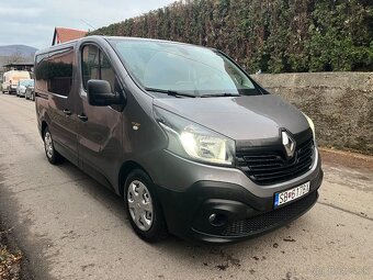 Prenajom 9 miestneho vozidla Renault Trafic - 2