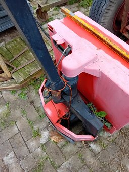 Predám paletovi vozik BT - 2