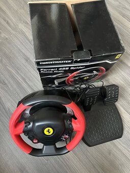 Predám Volant Ferrari Thrustmaster s pedálmi - 2