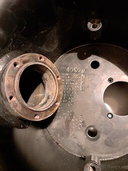 Plynová nádrž - 2