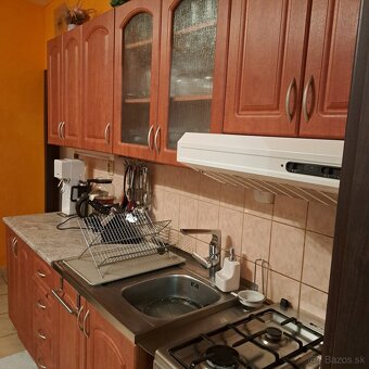 Kuchynská linka - 2