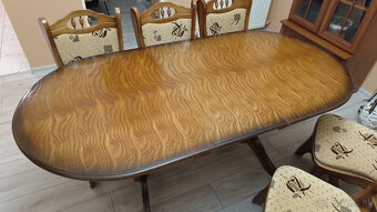 Jedálenský stôl - 2