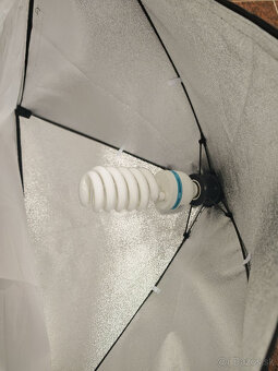 Tripod , Softbox - 2