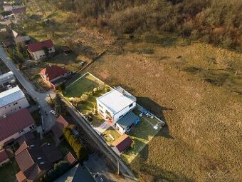Ponúkame na predaj rodinný dom v obci Kotešová - 2