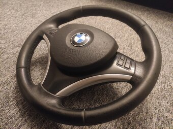 Predám trojramenný BMW M packet volant s airbagom - 2
