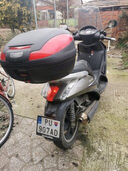 Skúter Peugeot Geopolis - 2