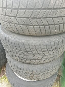 235/45r18 Polaris - 2