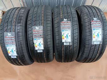 235/55R18 letné - 2