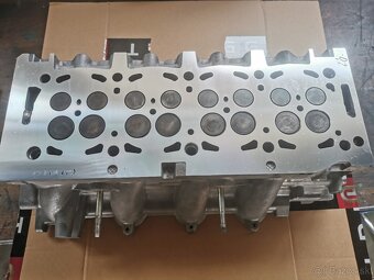 Hlava valcov 2,0 hdi tdci 9641752610 V45 - 2
