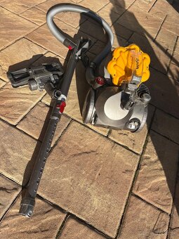 Dyson DC33C - 2
