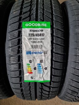 Zimne 225/45R17 - 2