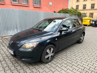 Mazda 3 1.6i. 77kW rok 2005 - 2
