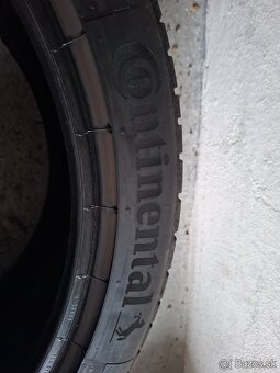 305/35 r21 zimné pneumatiky Continental - 2