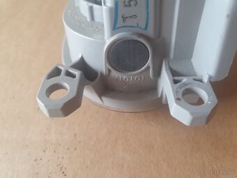 Predam Toyota Corolla led hmlovku - 2