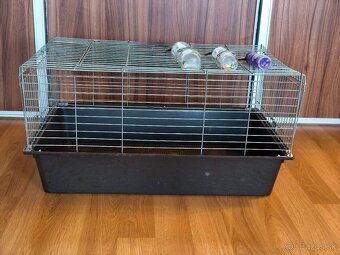 predam klietku s napajackami - 2