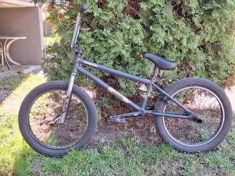 BMX Mongoose Legion L60 - 2
