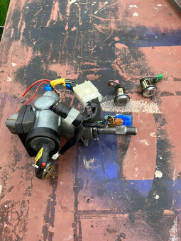 Nissan Almera GTi diely - 2