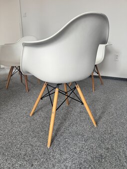 Jedálenské kreslá - 2