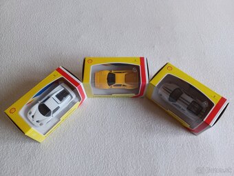 1:43 Kov. modely Ferrari 3ks za 10e - 2