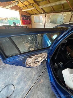 octavia 2 rs zadni leve dveře - 2