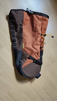 Podsedlová taška 8L značka Basama - 2