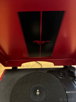 IÓN LP gramofon - 2