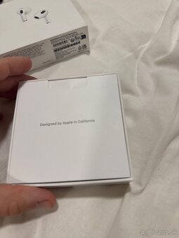 AirPods generácia 3 (MagSafe Chargnig Case) - 2