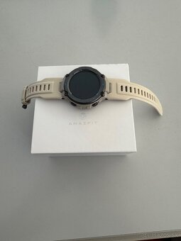 Amazfit T-Rex Pro - Desert grey - 2