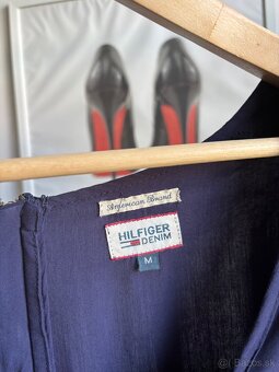 Tommy Jeans elegantné šaty - 2