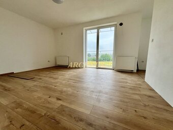 3 IZBOVÝ BYT S BALKÓNOM NOVOSTAVBA DLHÁ N/VÁHOM ŠAĽA - 2