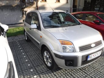 Ford Fusion Comfort - 2