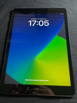 Apple iPad (9th Generation) 64GB - 2