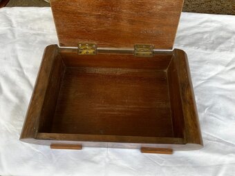 Starožitná šperkovnica - 2