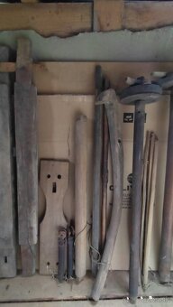 Starý tkací stroj - súčiastky - 2