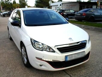 Peugeot 308 SW 1.2 e-THP - 2